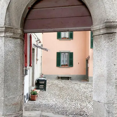 Locazione Turistica Casa In Corte Appartamento *